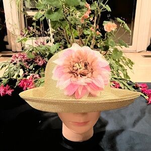 Elegant Metallic Gold Hat with Pink and Brown Floral Accent